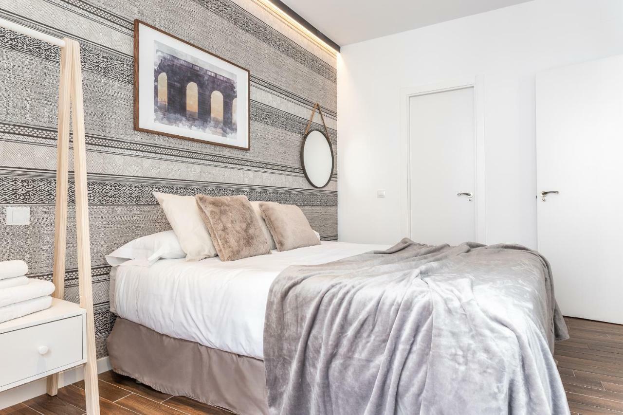 Waou Sol Es Mia - Corta Duracion Appartement Madrid Buitenkant foto
