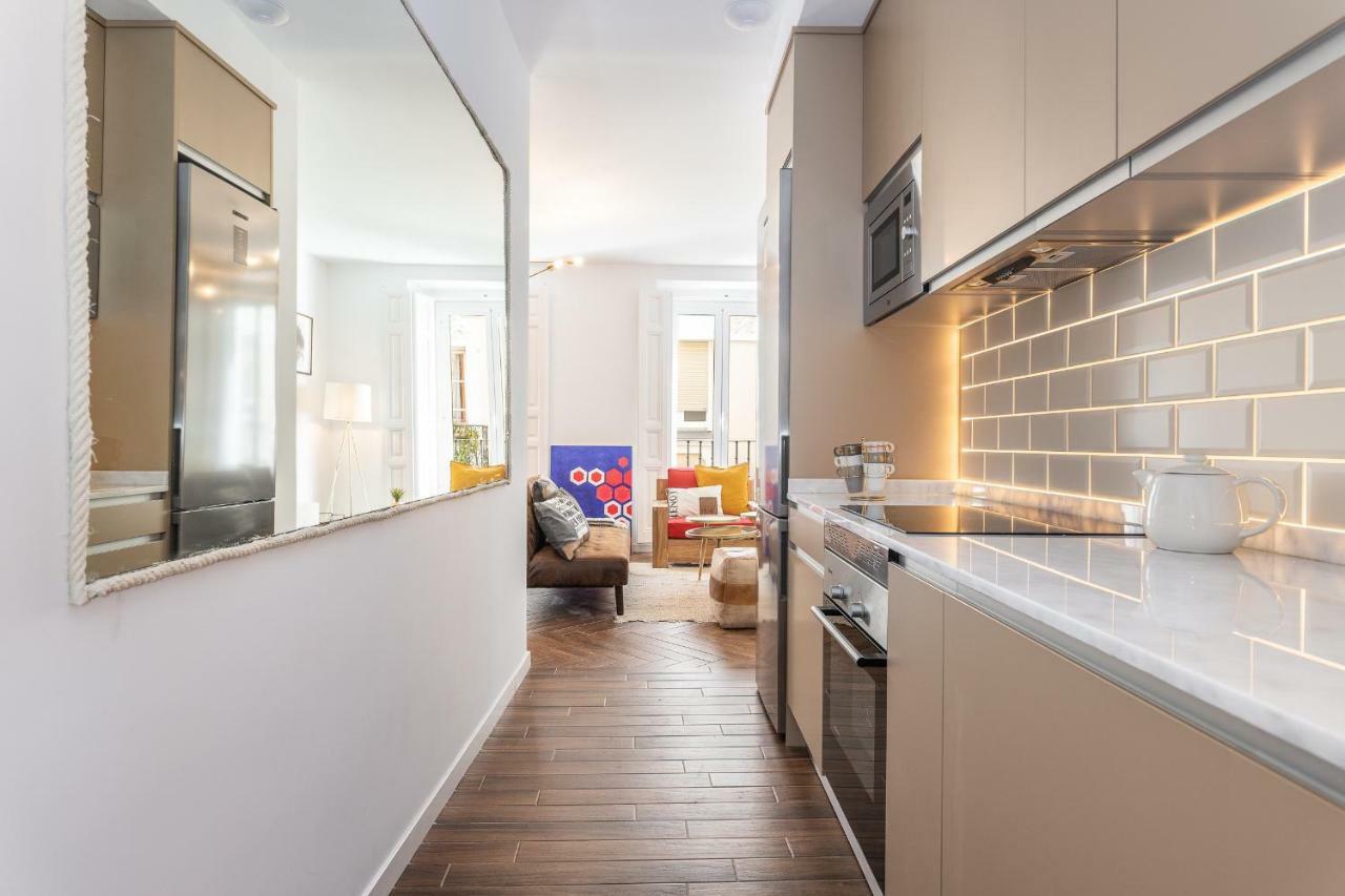 Waou Sol Es Mia - Corta Duracion Appartement Madrid Buitenkant foto