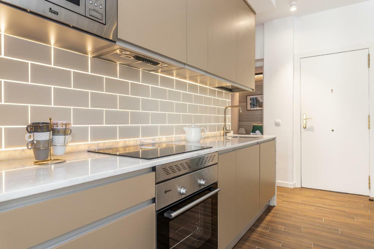 Waou Sol Es Mia - Corta Duracion Appartement Madrid Buitenkant foto