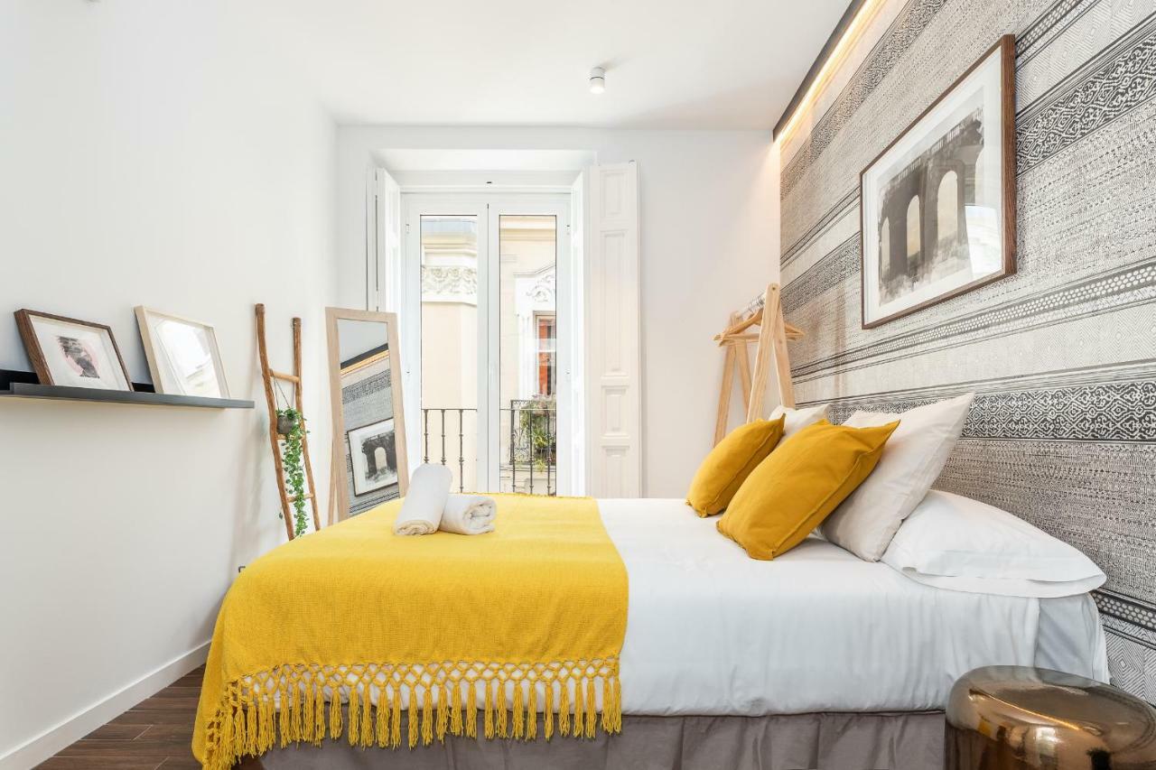 Waou Sol Es Mia - Corta Duracion Appartement Madrid Buitenkant foto