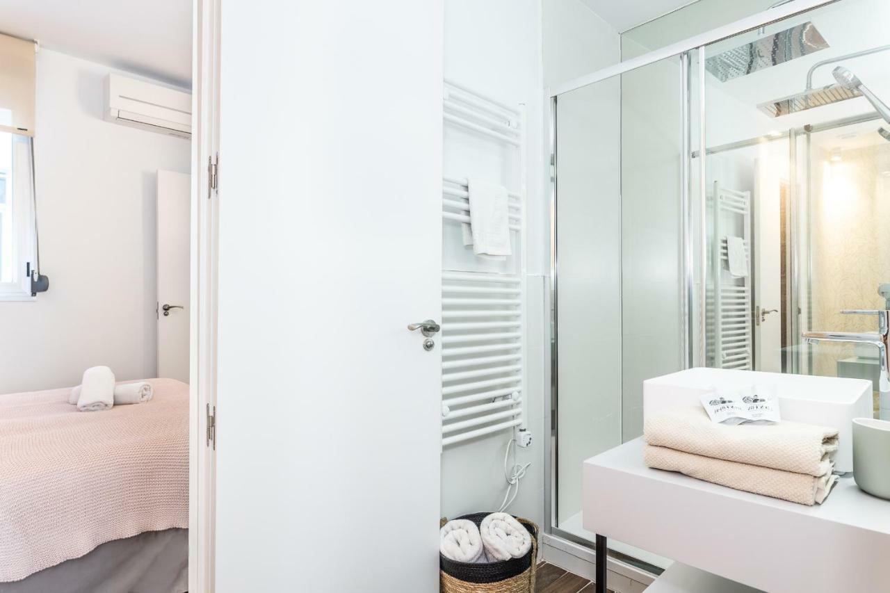 Waou Sol Es Mia - Corta Duracion Appartement Madrid Buitenkant foto