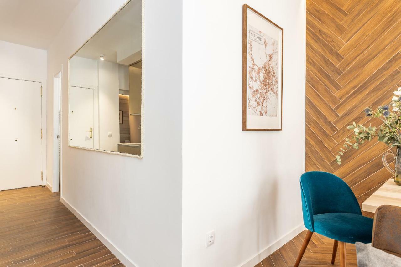 Waou Sol Es Mia - Corta Duracion Appartement Madrid Buitenkant foto