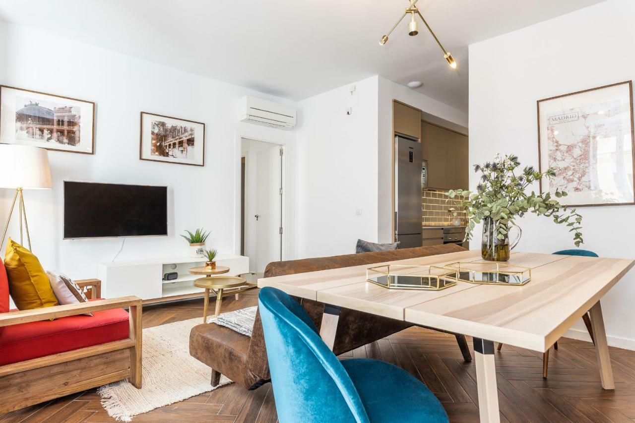 Waou Sol Es Mia - Corta Duracion Appartement Madrid Buitenkant foto