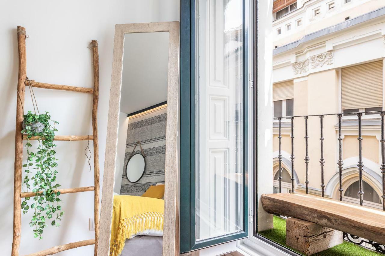 Waou Sol Es Mia - Corta Duracion Appartement Madrid Buitenkant foto